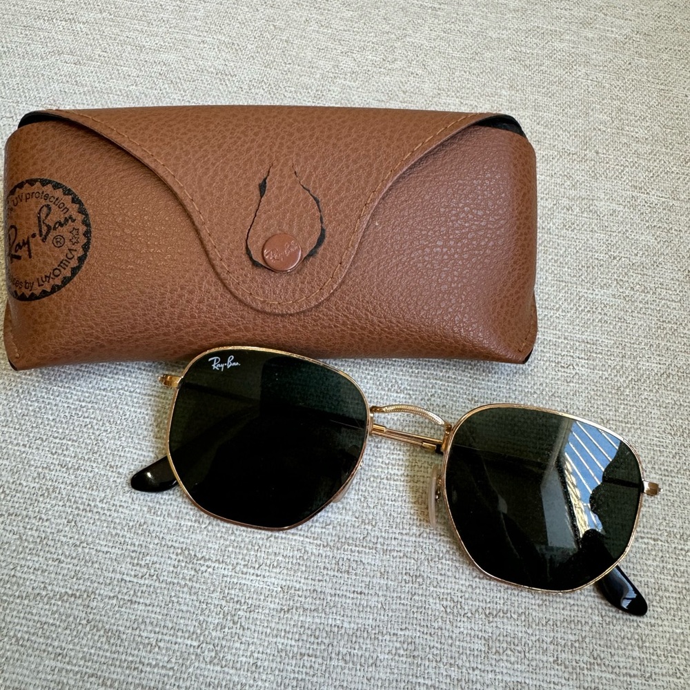 Women’s Raybans - good condition. Come with glasses case and handkercheif.